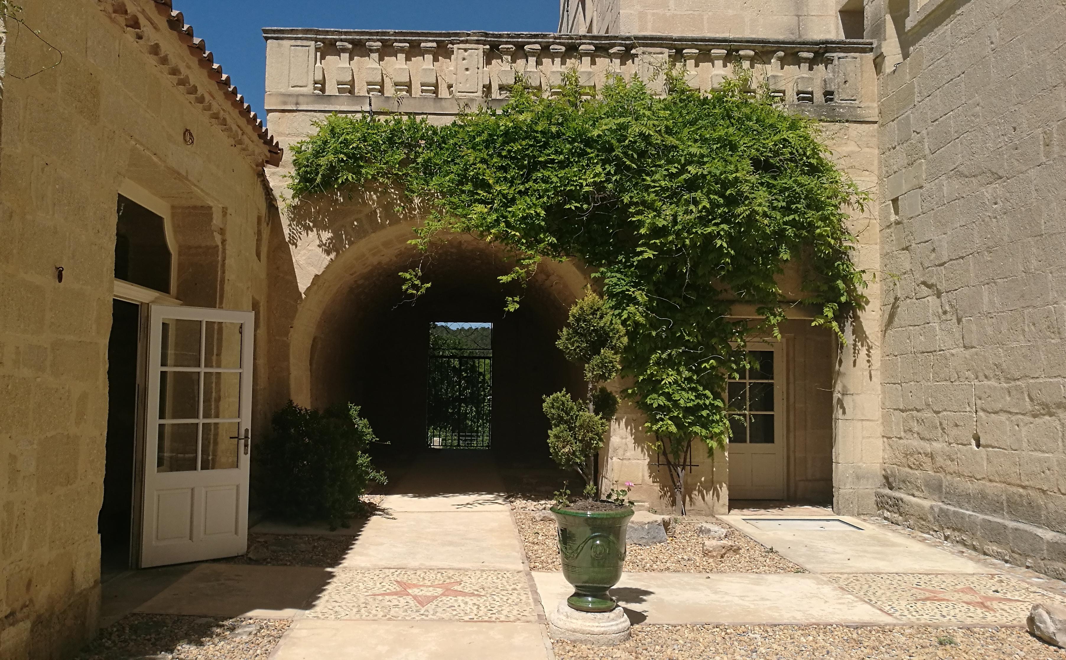 Chateau De Pondres Villevieille Eksteriør billede