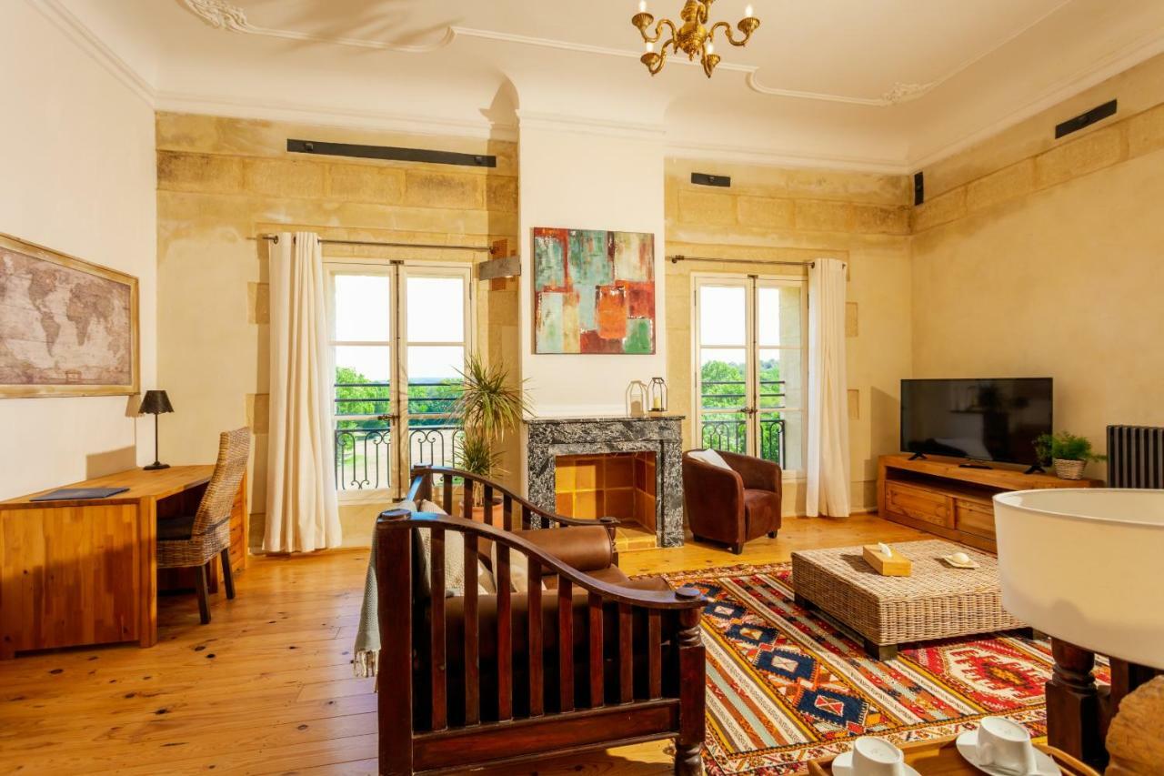 Chateau De Pondres Villevieille Eksteriør billede